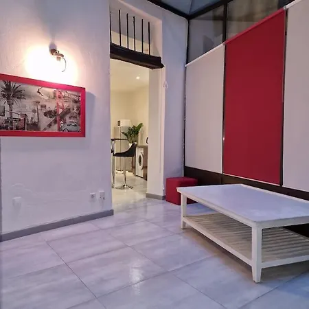 Vieille-ville De 2 Pieces Proche Apartament *